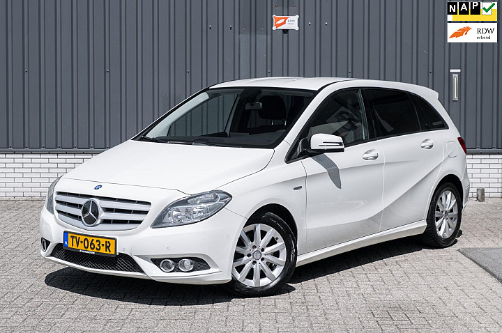 Mercedes-Benz B-Klasse 200 Ambition*Volledig Onderhouden*Navigatie*